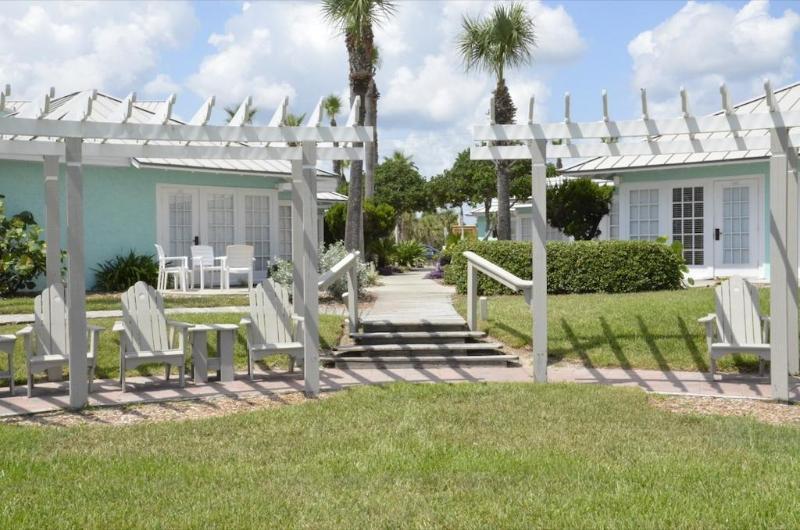 Coconut Palms Beach Resort New Smyrna Beach Bagian luar foto